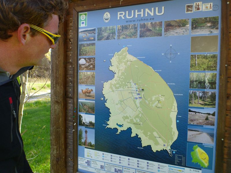 Wir entdecken die Insel - viel Straßen gibt es nicht.