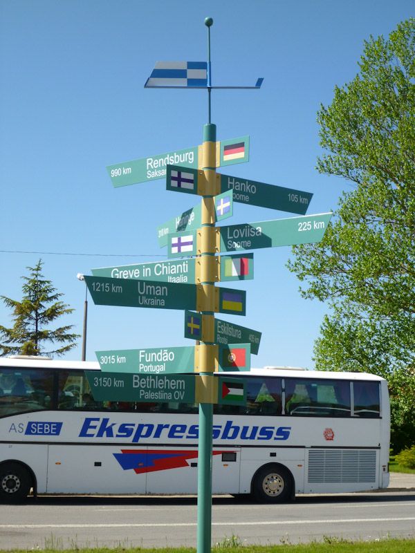 Bis nach Rendsburg ist es gar nicht so weit....weniger als 1000km.