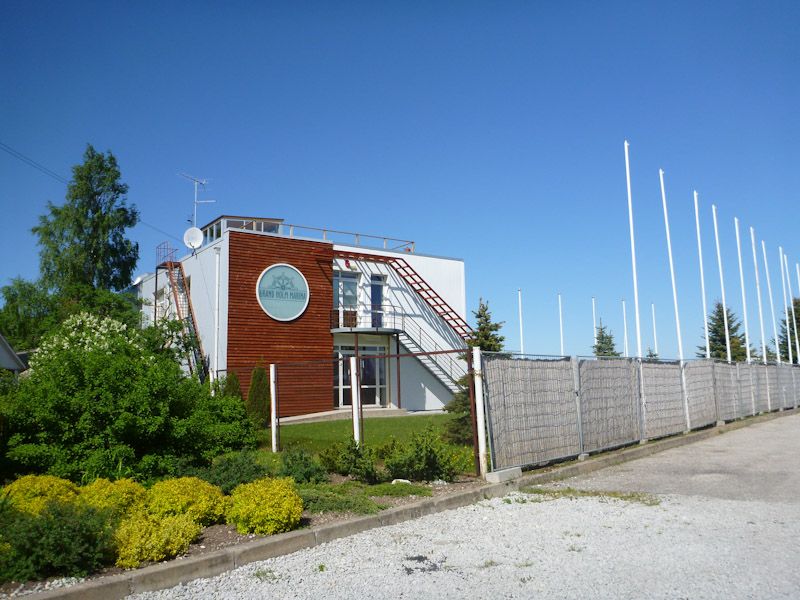Die Grand Holm Marina sagt uns dagegen weniger zu.