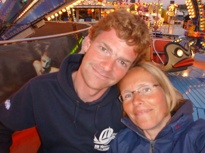 Wir testen den Jahrmarkt direkt neben der Marina.