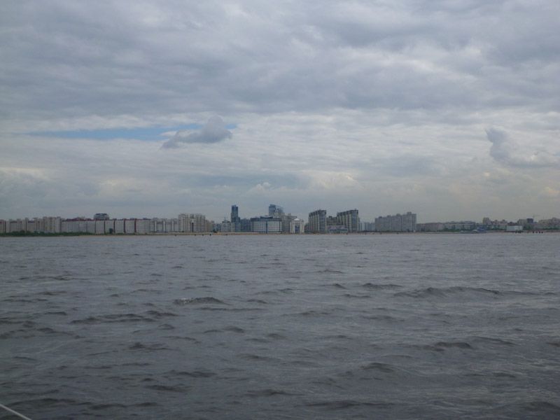 Wir haben es geschafft, wir sind "eingecheckt" und dürfen in den River Yacht Club!