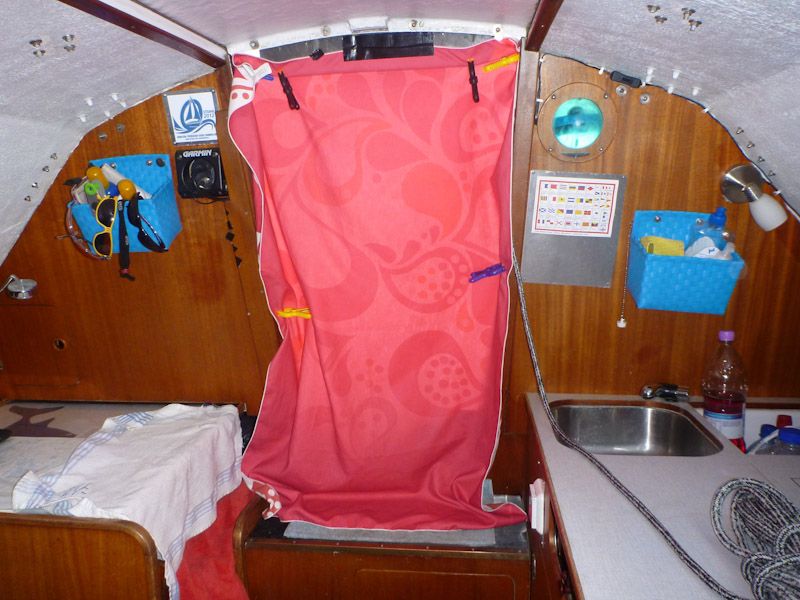 Wir verrammeln den Niedergang mit einem Handtuch!