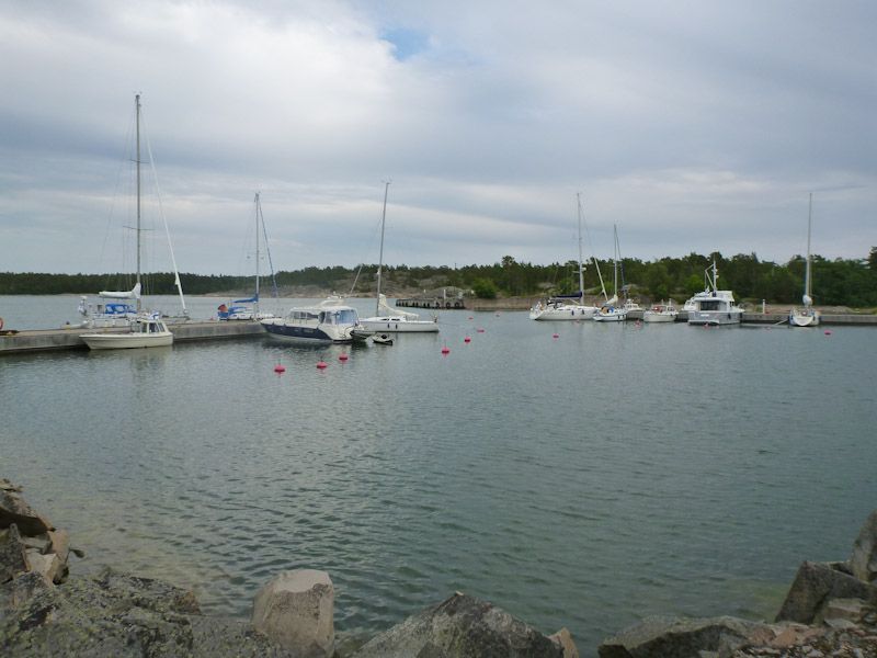 Der Hafen ist nett und idyllisch.