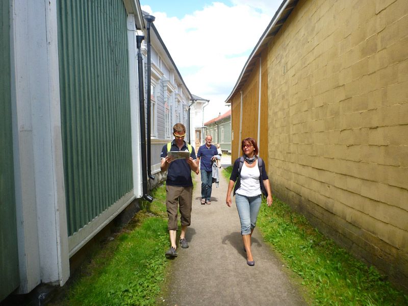 Die schmalste Straße Finnlands - angeblich.