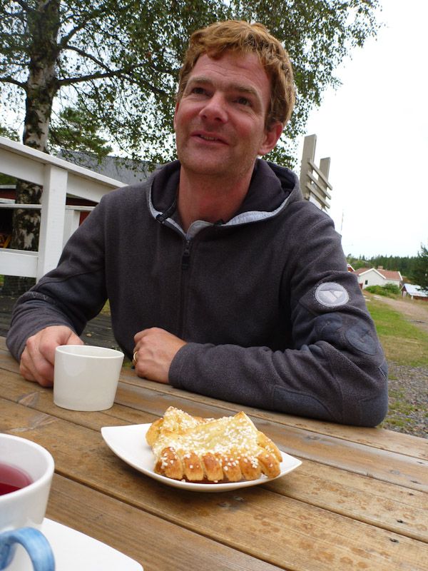 Gratis Kaffee und Tee und Kuchen.