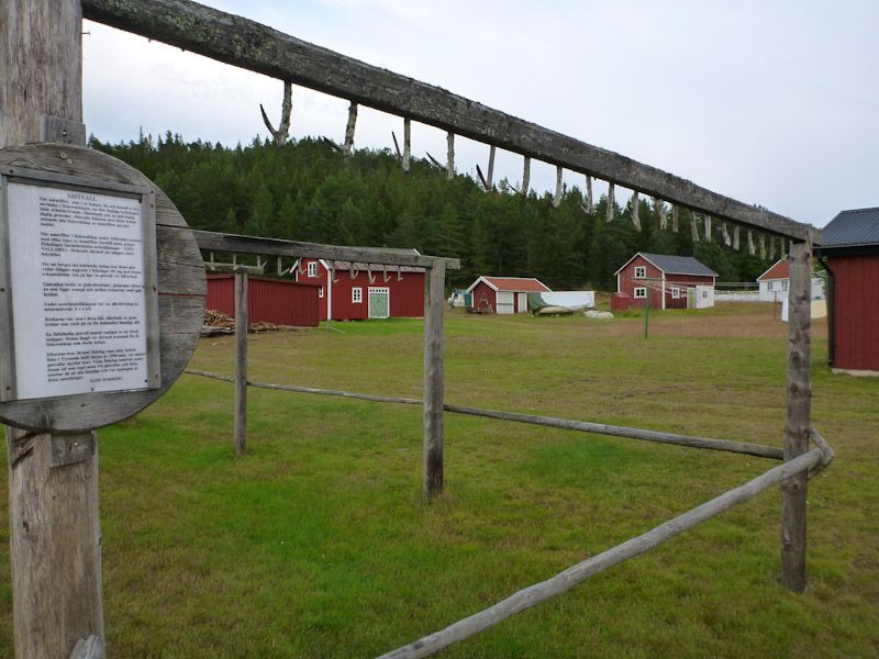 Relikte vergangener Zeiten - hier hingen wohl mal Fische...