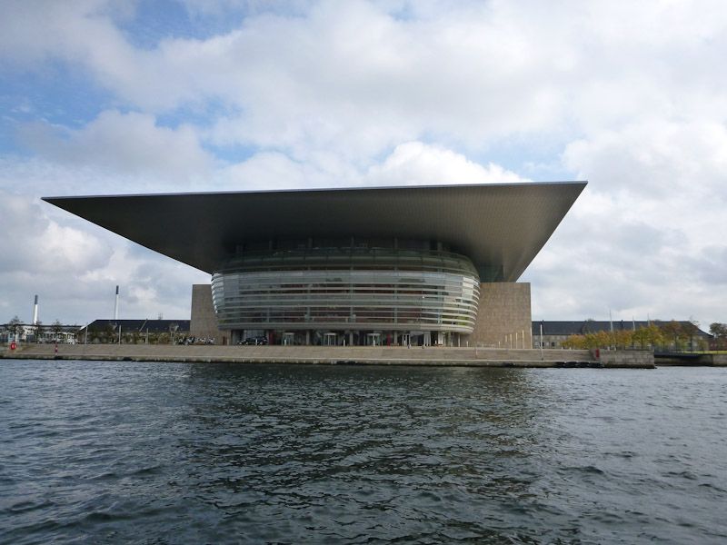 Passieren die neue Oper!