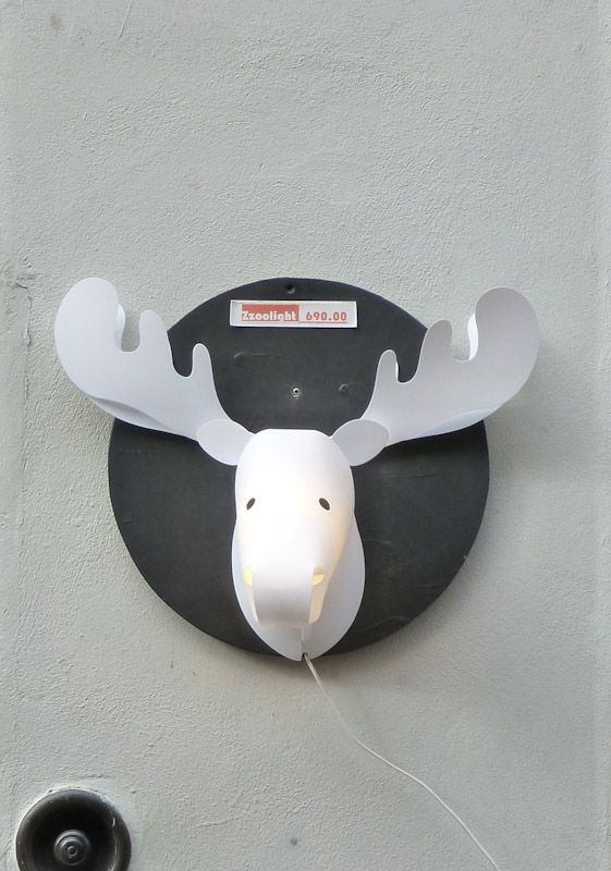 Diese Elch-Lampe entdecken wir - witzig, aber wir sind doch gar nicht mehr in Schweden...