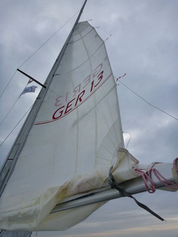 Unser Groß im zweiten Reff.