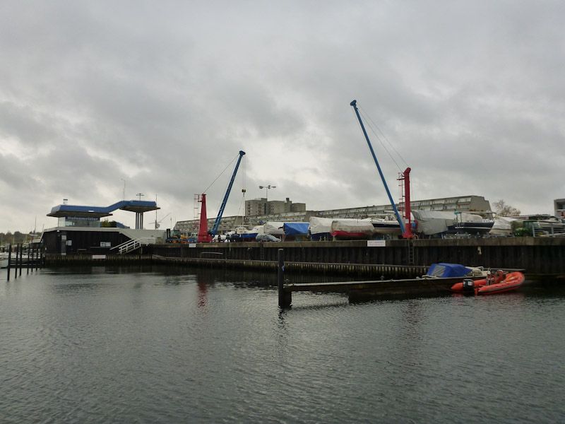 Die Hafenmeister warten schon.